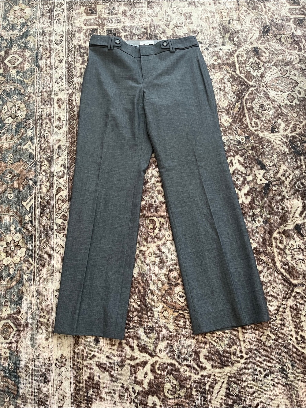 Banana Republic trouser. “Jackson fit.” Wool blend. Gray. Size 10. EUC. $35